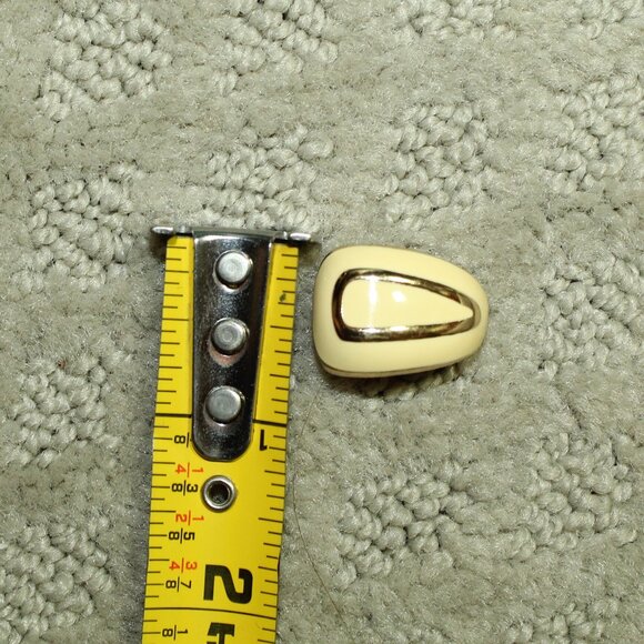 Vintage Christian Dior Germany Pale Yellow Enamel Clip-On Earrings - Picture 2 of 7